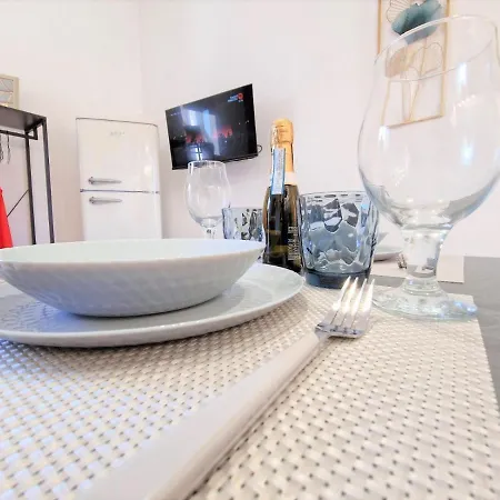 The Golden House Apartment *